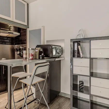 Maison De Champs-elysee Holiday home Paris