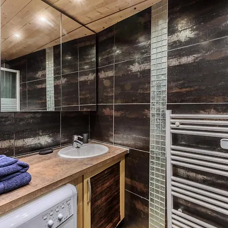 Holiday home Maison De Champs-elysee *